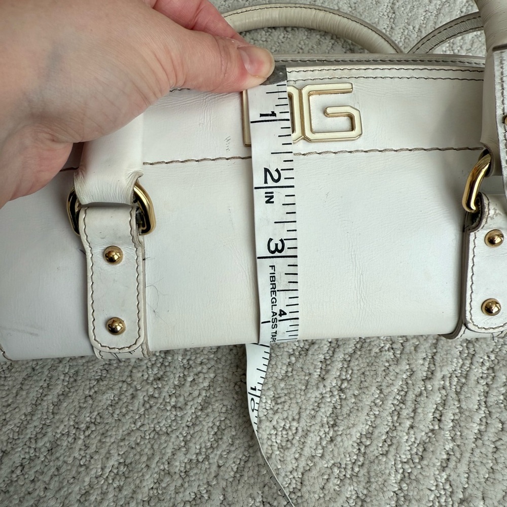 Vintage Dolce & Gabbana long east west leather bag with lock and keys - Picture 12 of 14